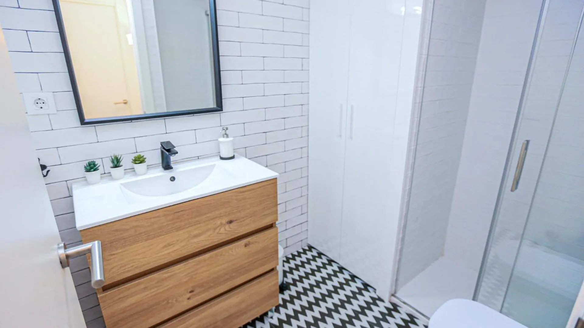 Catalunya Donna - Only Families Apartment Salou Spain